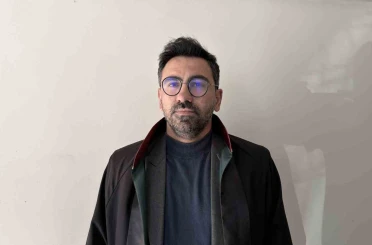 Araçta ölü bulunmuştu, 2 yıl sonra eşini "kasten öldürme" suçlamasıyla hakim karşısına çıktı 