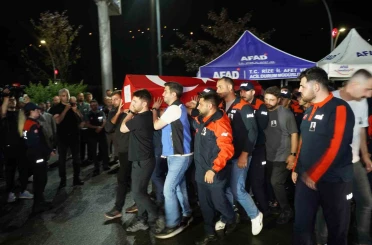 Arama-Kurtarma çalışmalarında hayatını kaybeden AFAD personeli için Rize’de tören düzenlendi 