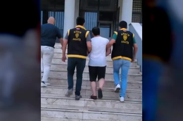 Aranan şahıs saklandığı yerde yakalandı 