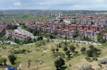 Arnavutköy’de geleneksel uçurtma şenliği renkli görüntülere sahne oldu 
