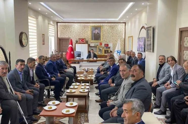 Arpaçay’da değerlendirme toplantısı: Kaymakam Akköz muhtarların taleplerini dinledi 