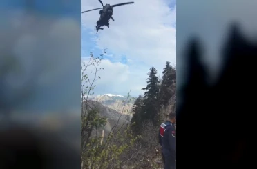 Artvin’de yaylada düşerek yaralanan vatandaş helikopterle kurtarıldı 