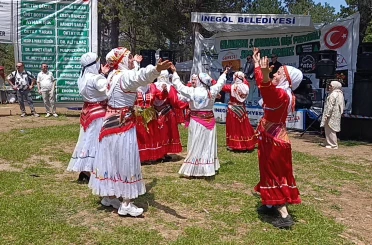 Artvinliler Küçükelmalı Tabiat Parkı’nda buluştu 