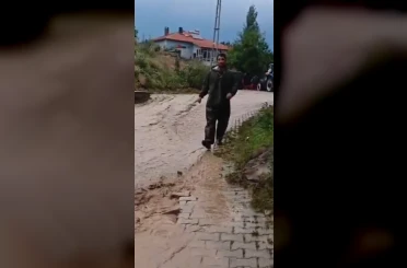 Aşırı yağış Develi’de sele dönüştü 