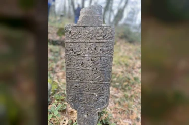Asırlık Osmanlı mezarları yeniden ayağa kaldırıldı 