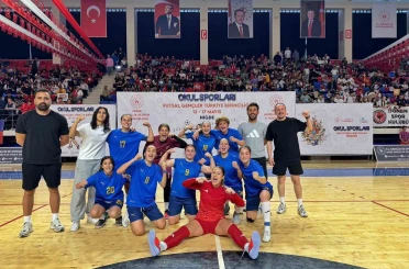 Asiye Ağaoğlu Anadolu Lisesi Kız Futsal Takımı 3’üncü kez Türkiye Şampiyonu oldu 