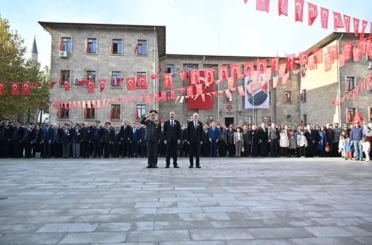 Atatürk vefatının 87’nci yıl dönümünde Isparta’da törenle anıldı 