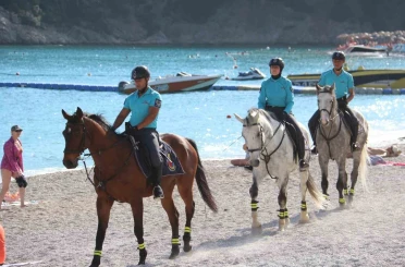 Atlı Jandarma Timleri, Ölüdeniz’de görev başında 
