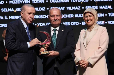 ATO’ya Kızılay’dan anlamlı ödül 