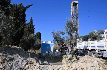 Aydın Büyükşehir, Kuşadası’nda sondaj çalışmalarını sürdürüyor 