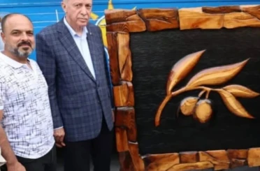 Aydın’da ahşap oyma ustasının eserleri makam odalarını süslüyor 