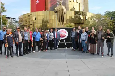 Aydın’da görme engellilerden erişilebilir kaldırım çağrısı
