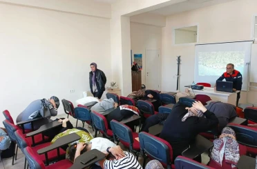Aydın’da kursiyerler ve otel personeline afet eğitimi 