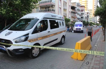 Aydın’da şüpheli valiz fünyeyle patlatıldı 