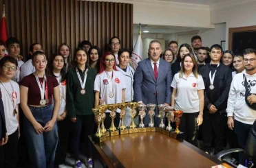 Aydınlı sporcular şampiyonaya damga vurdu 
