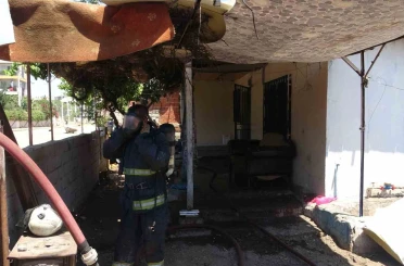 Aynı kişiye ait 2 ayrı evde aynı anlarda çıkan yangında kundaklama şüphesi 