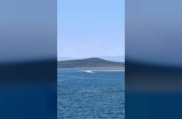 Ayvalık’ta denizde kaybolan genç için arama kurtarma çalışmaları sürüyor 