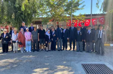 Ayvalık’ta Kaymakam Cimşit’ten gazilere nazik ziyaret
