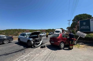 Ayvalık’ta trafik kazası: 2 yaralı 
