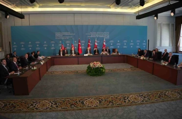 Azerbaycan ve Gürcistan Dışişleri Bakanları’ndan bölge için "barış" mesajı 