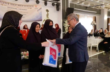 Aziziye’de İhtiyaç Odaklı Kur’an Kursları’nda yıl sonu heyecanı 