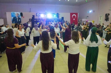 Babaeski’de "Şalvar Gecesi" renkli görüntülere sahne oldu 