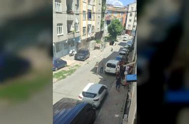 Bağcılar’da iş yerine kurşun yağdırdı: 1 yaralı 