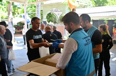 Bahçelievler’de binlerce vatandaşa aşure ikram edildi 