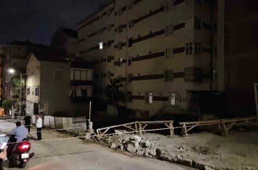 Bahçelievler’de yanında temel kazılan 7 katlı binadan çatlama sesi gelince tahliye edildi 
