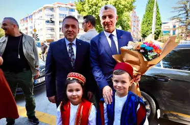 Bakan Bolat, Bozüyük Kaymakamlığını ziyaret etti
