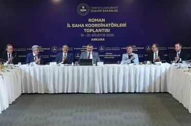 Bakan Çiftçi: "Kapımız da gönlümüz de bütün Roman kardeşlerimize her daim açıktır"
