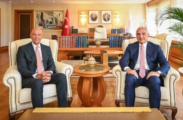 Bakan Ersoy, ABD’nin Ankara Büyükelçisi Tom Barrack’ı ağırladı 