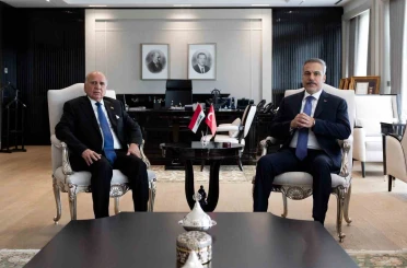 Bakan Fidan, Iraklı mevkidaşı ile bir araya geldi 