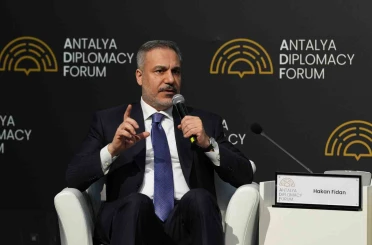 Bakan Fidan: "İsrail kendi güvenliğinin değil, daha fazla toprağın peşinde" 