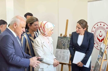 Bakan Göktaş, Diyarbakır’ın ilk huzurevinin olduğu kampüste incelemelerde bulundu 
