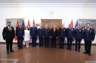 Bakan Güler, Hava Kuvvetleri Komutanlığı personelini kabul etti 