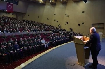 Bakan Güler: "Hiçbir terör örgütünün bölgede kök salmasına müsaade etmeyeceğimizi bir kez daha hatırlatmak istiyorum" 