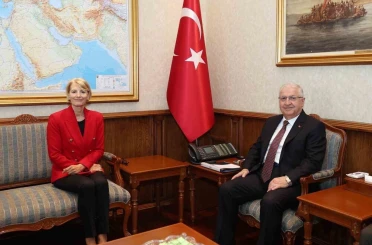 Bakan Güler, İngiltere’nin Ankara Büyükelçisi Morris’i kabul etti 