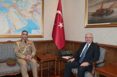 Bakan Güler, Irak’ın Ankara Askerî Ataşesi’ni kabul etti 