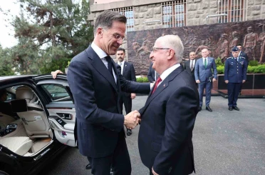 Bakan Güler, NATO Genel Sekreteri Rutte ile bir araya geldi 