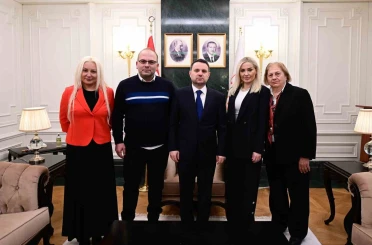 Bakan Gürlek, Çağla Tuğaltay’ın ailesiyle bir araya geldi 