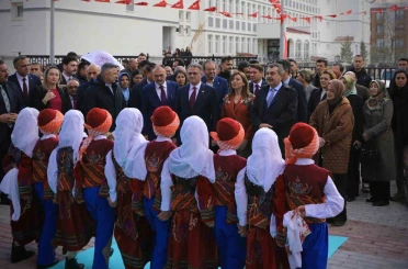 Bakan Tekin: "Bütün çocuklar özeldir" 