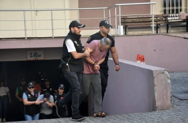 Balçova’daki polis merkezi saldırısında saldırgan ile babası tutuklandı 
