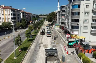 Balıkesir Büyükşehir, Savaştepe Caddesi’ni yeniliyor

