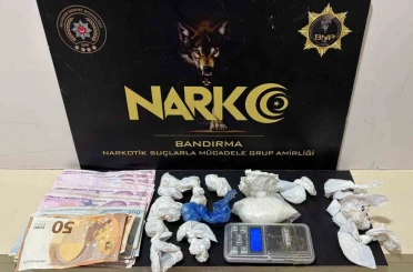 Bandırma’da düzenlenen narkotik operasyonunda zehir tacirlerine darbe 