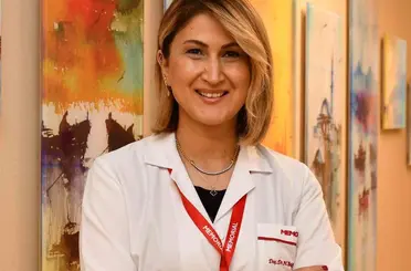 Baş dönmesi ve mide bulantısı kadınlarda kalp krizi belirtisi olabilir
