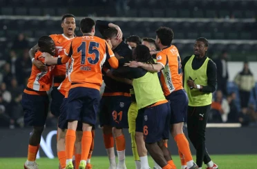 Başakşehir, Avrupa kupalarına katılma hedefini sürdürdü 