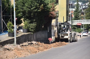 Başiskele Cumhuriyet Caddesi yeni yüzüne kavuşuyor 