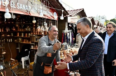 Başka Uysal’dan Yeni Yıl Çarşısı’na davet 