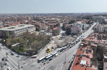 Başkan Altay 8 binada yıkım çalışmalarını tamamladıklarını açıkladı